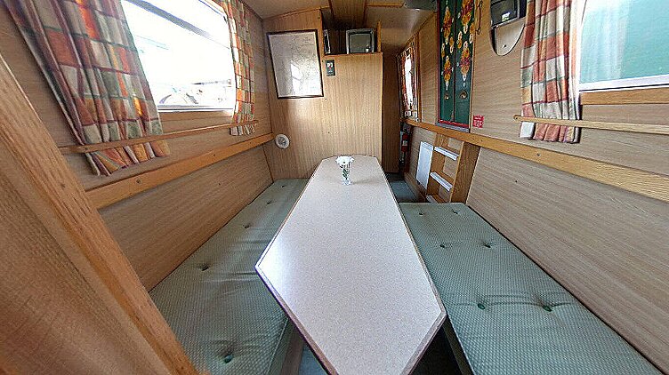 Owl/Wagtail, 8-10 personer